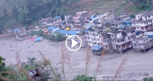 अत्यन्त दुखत खबर ! मेलम्ची क्षेत्रको अवस्था कल्पना गर्नैनसकिने गरि तहसनहस (भिडियो हेर्नुहोस)