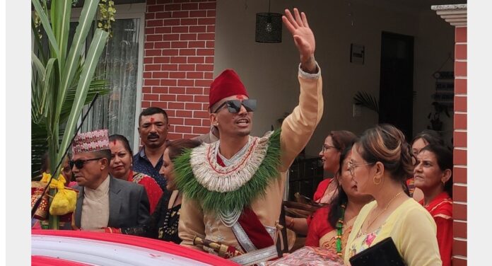दुलाहा पहिरनमा यस्तो देखिए कप्तान किरण चेम्जोङ