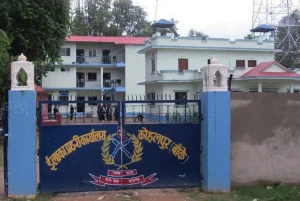 हिरासतकी महिलालाई मध्यराति असईले लगे आफ्नो कोठामा, निलम्बित गरेर छानबिन सुरु