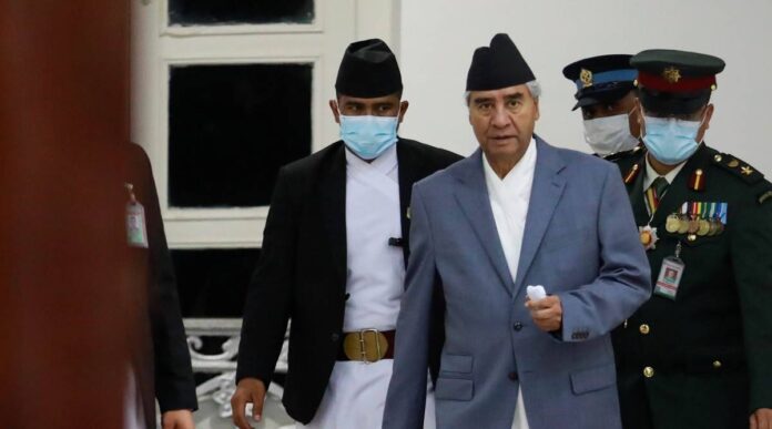 यी चार मन्त्रीको जिम्मेवारी खोस्दै प्रधानमन्त्री देउवा