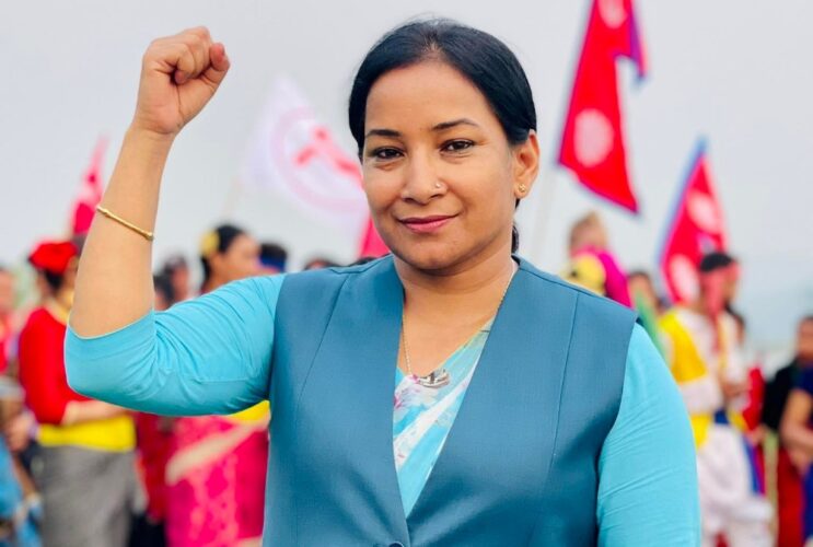 चुनावपछि प्रचण्ड बाहेक अरु  प्रधानमन्त्री बन्न लाएक देख्दिन –  रेनु दाहाल