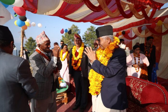 देउवाले  कांग्रेसका उम्मेदवारलाई ‘बाटो खर्च’ स्वरुप सात करोड २२ लाख बाँडेको खुलासा