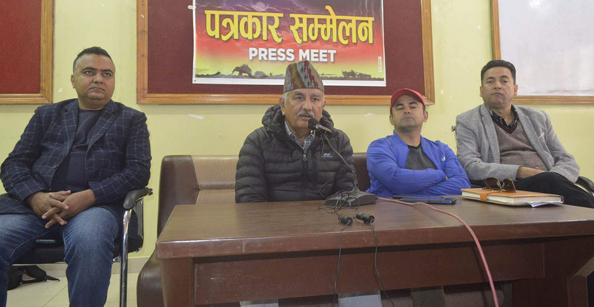 देश बिकाश गर्ने हो भने एमाले र कांग्रेस मिलेर सरकार बनाउनुपर्छ : सुरेन्द्र पाण्डे